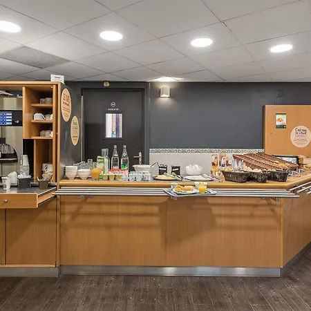 B&B Hotel Rouen Centre Rive Gauche-3